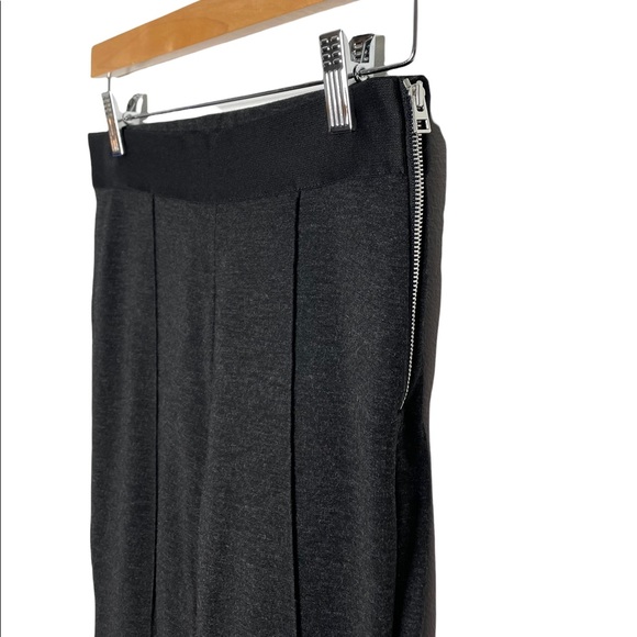 Everlane | The Stretch Ponte Crop Pant in Charcoal XS - Picture 5 of 6